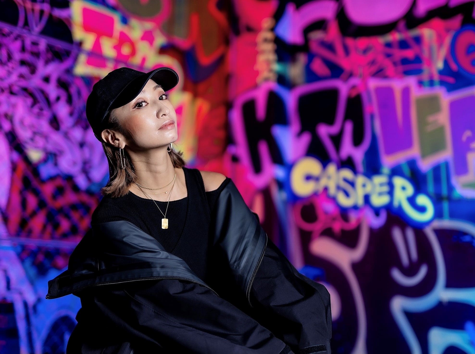 森本 麻由（VENOM MAYU）　他4名